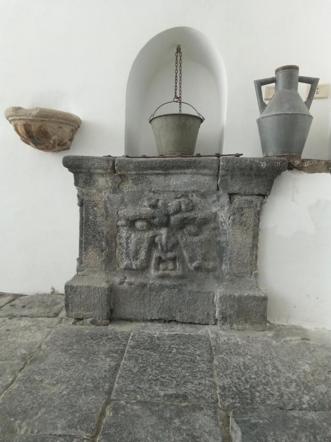 Palazzo Geremia - Le Dimore Dell'Antiquario Lejlighed Acireale Eksteriør billede